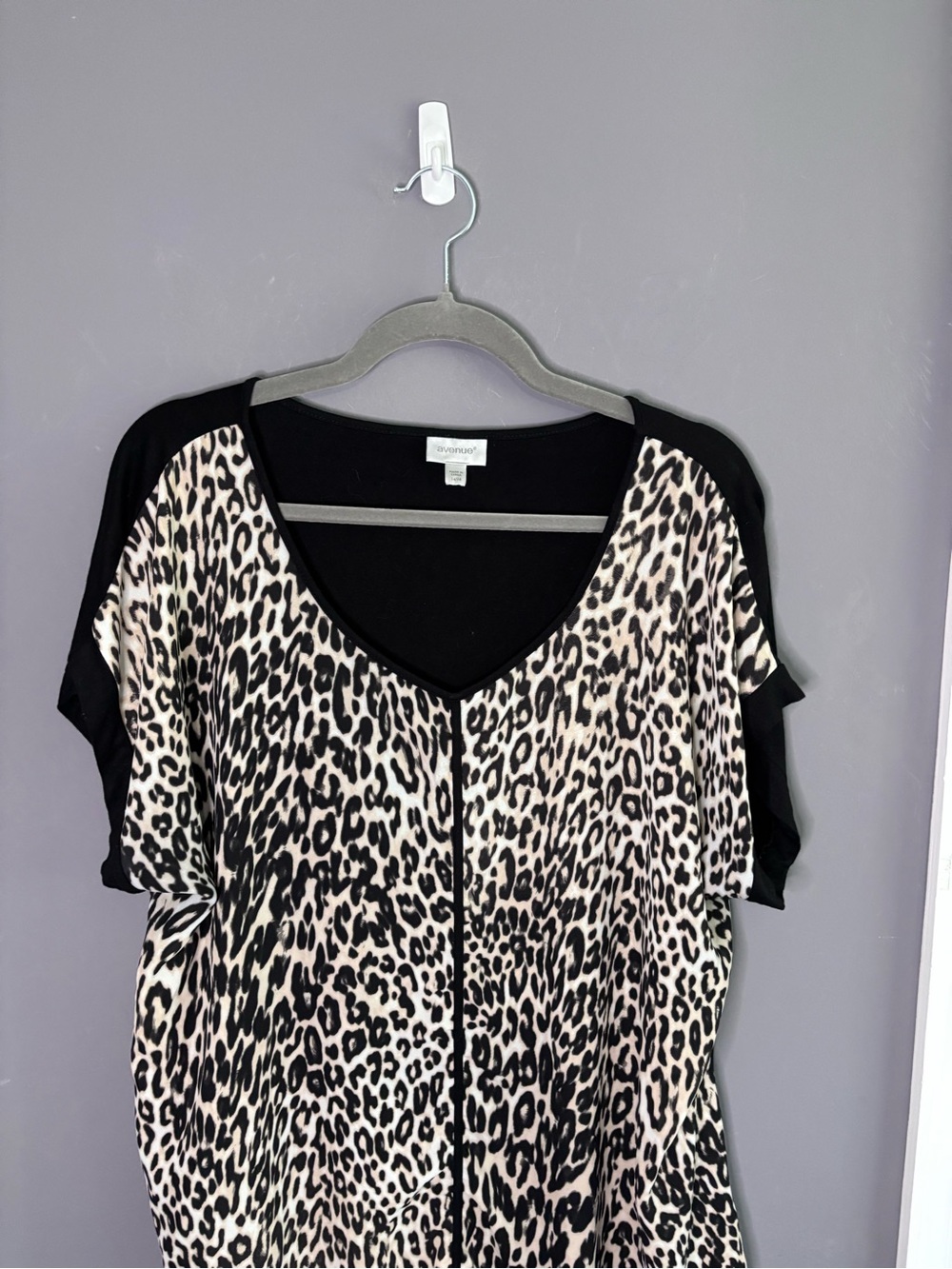 Avenue Leopard Print Tunic Blouse Black Tan V Neck 14/16 - Picture 3 of 7